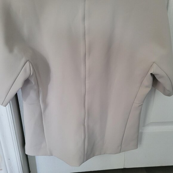 Ann Taylor structured short sleeve top (creamy beige) - Picture 2 of 5